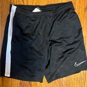 Women’s small nike shorts